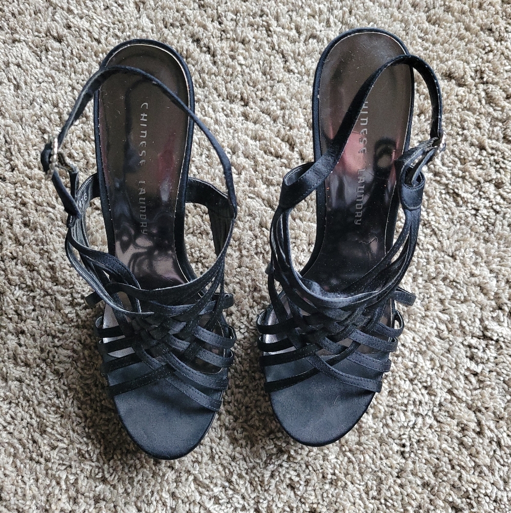 Chinese Laundry Black Strappy Sandals